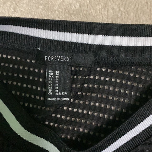 Mesh shirt thingy - Picture 3 of 3